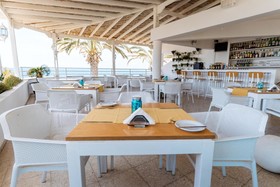 Vrachia Beach Resort
