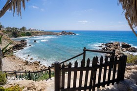 Vrachia Beach Resort