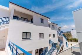 Vrachia Beach Resort