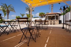 Vrachia Beach Resort