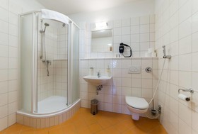 Dum U Zvonu - House At The Bell