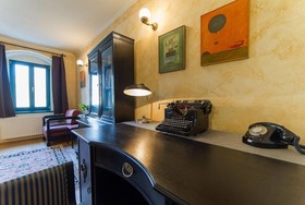 Dum U Zvonu - House At The Bell