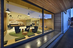 Hotel Element