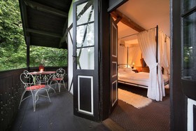 Chateau Loucen Garden Retreat