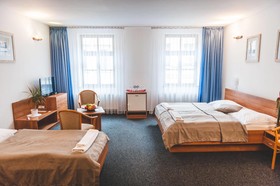 Hotel U Ceské Koruny