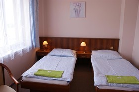 Hotel Trim
