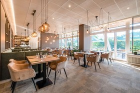 Pinia Hotel & Resort