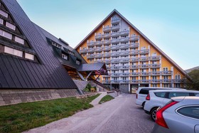 Pinia Hotel & Resort