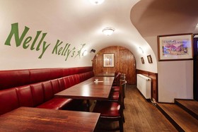 Nelly Kelly's Hotel