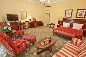 Carlsbad Plaza Medical Spa & Wellness hotel