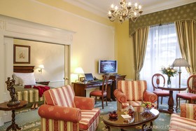 Carlsbad Plaza Medical Spa & Wellness hotel
