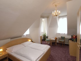EA Hotel Esplanade