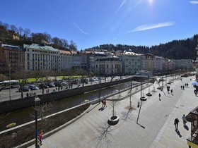 EA Hotel Mozart