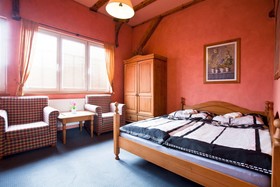 Hotel U Simla