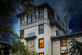 Retro Riverside Wellness Resort