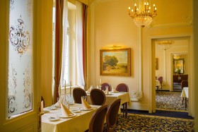 Savoy Westend Hotel
