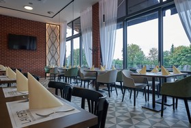 Queens Hotel  & Wellness