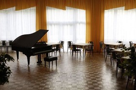 Hotel Behounek
