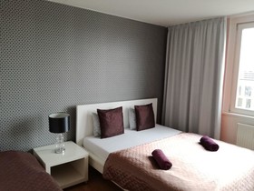 Golden Family Apartments