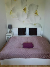 Golden Family Apartments