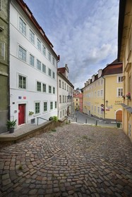 Nobles Manor Under The Castle