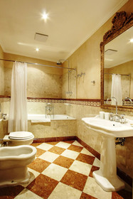 Alchymist Grand Hotel & Spa