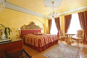 Alchymist Nosticova Palace