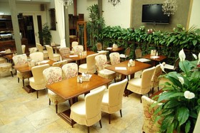 Hotel Antik