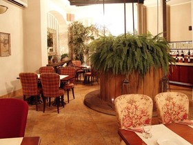 Hotel Antik
