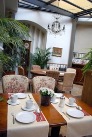 Hotel Antik