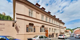 Charles Bridge Apartments