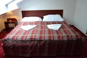 Aureli hotel City Inn