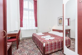 Aureli hotel City Inn