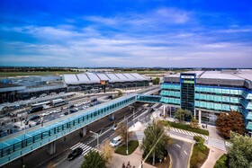 Courtyard Prague Airport