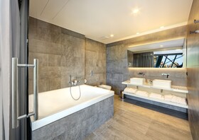 Dancing House Hotel