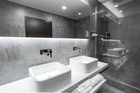 Dancing House Hotel