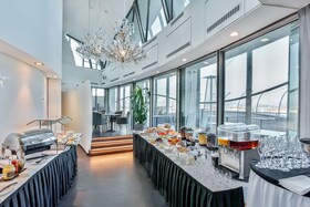 Dancing House Hotel