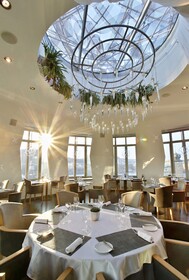Dancing House Hotel