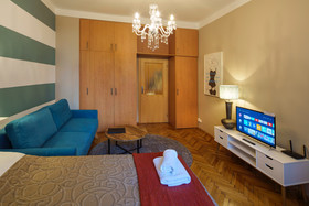 Dlouha Apartments