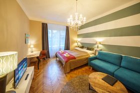 Dlouha Apartments
