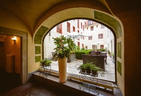 Elite Hotel