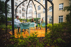 EMPIRENT Garden Suites Residence