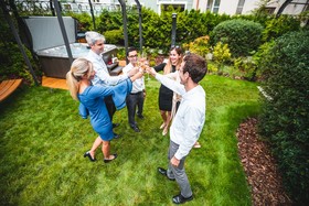 EMPIRENT Garden Suites Residence