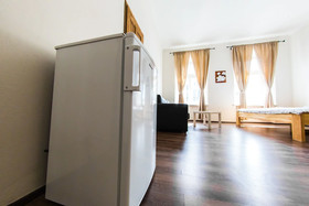 Freedom rooms and apartments