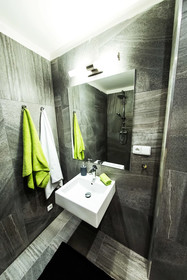 Freedom rooms and apartments