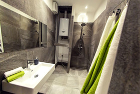 Freedom rooms and apartments