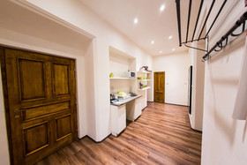 Freedom rooms and apartments