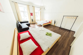 Freedom rooms and apartments
