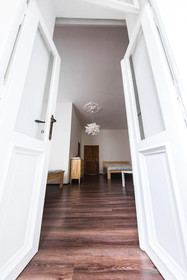Freedom rooms and apartments