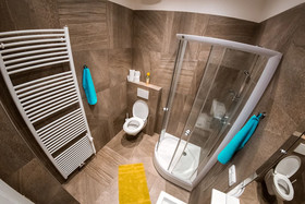 Freedom rooms and apartments